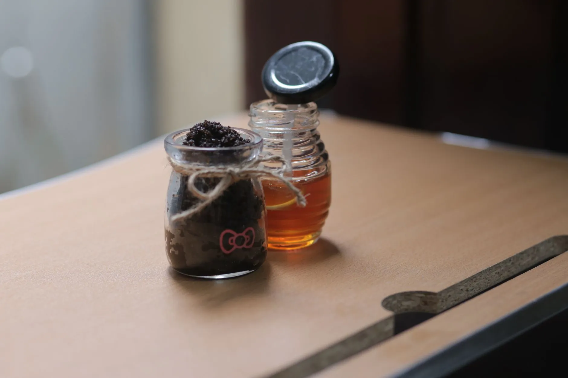 起泡酒与果酒灌装工艺差异对比及设备选型指南