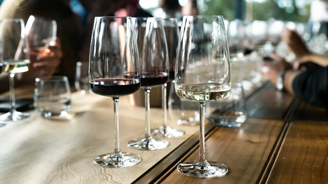 北京葡萄酒与果酒产品线全解析：从起泡酒到红白葡萄酒的选配方案正文配图 2