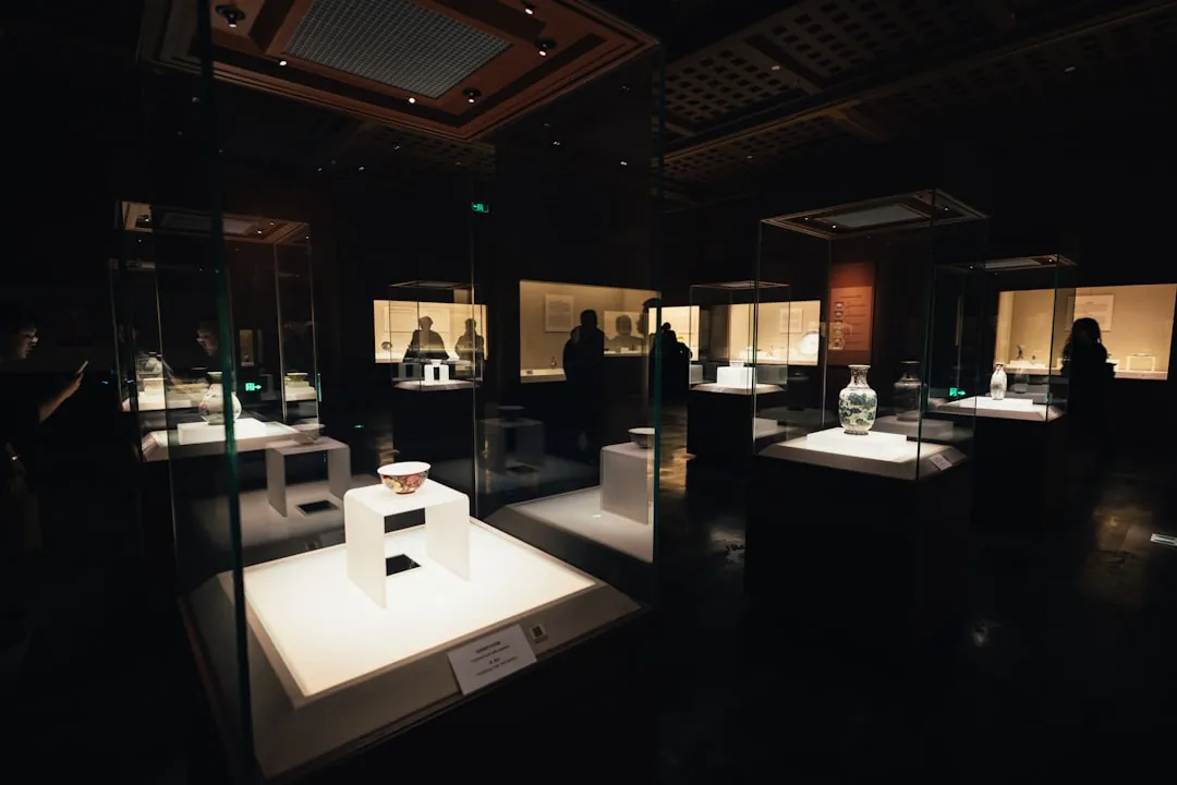 2025年轻消费市场的低度酒饮趋势与选品策略分析